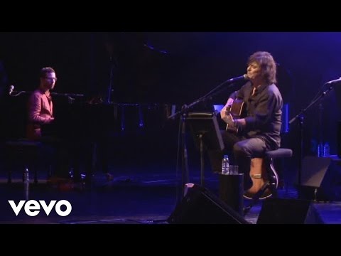 Luís Represas - Memórias De Um Beijo (Live)