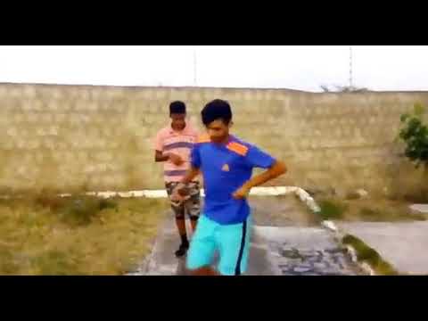 MC Fabinho da OSK,MC alê e MC Mr bim -De boné pra trás