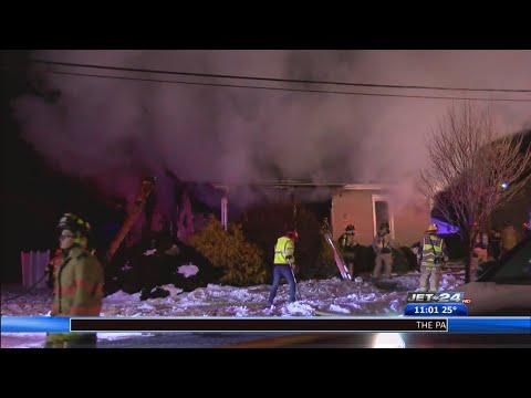 Multiple Crews battle fast-moving fire in Girard