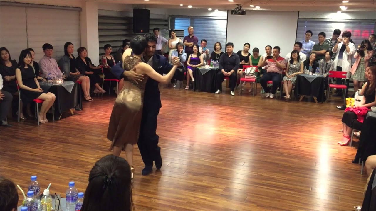 Paula Tejeda y Lucas Carrizo - Busan 2015