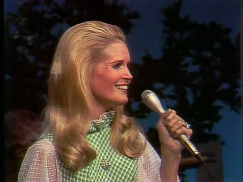 1973   Lynn Anderson   Rose Garden   That Good Ole Nashville Music