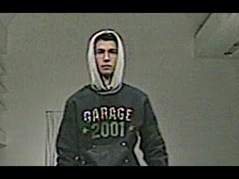 D&G Fall 2000/2001 Menswear - Fashion Channel