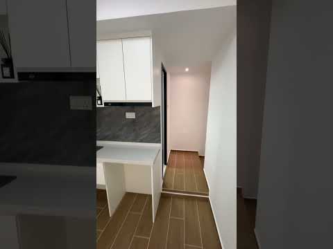 德辅道西406C虢 Youtube Video