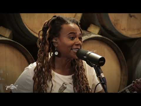 Divinity Roxx - Ready Set Go! - SweetWater Brewery - Atlanta G Divinity Roxx - Ready Set Go! - SweetWater Brewery - Atlanta G