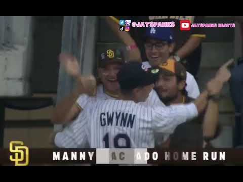 Jake Cronenworth and Manny Machado hit back-to-back home runs off of Trevor Bauer in the 1st inning!