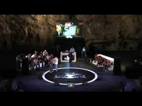 JANDJ VS BROCK BATALLA DE GALLOS 2008 FINAL NACIONAL ESPAÑOLA (OCTAVOS)  (OFICIAL)