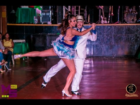 Samba de Gafieira - Julia Gunesch e Malu Cordioli