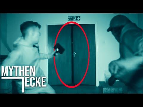 CREEPY ghosts and shadowy figures that are HORROR | Myth Corner