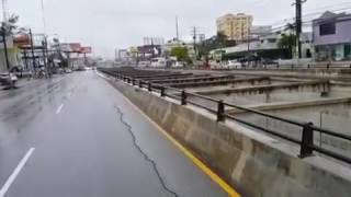 Vídeo de la grieta en la 27 de febrero, en el paso a desnivel Vídeo de la grieta en la 27 de febrero, en el paso a desnivel