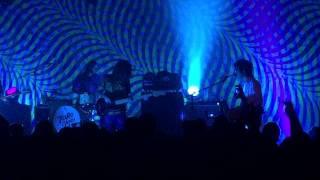 Toro Y Moi - Low Shoulders (Music Farm, Columbia SC) May 13, 2015