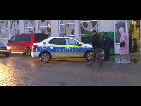 Un tânăr de 21 de ani din Pâncota a produs un moment de panică amuzantă și a rămas fără permis pentru 3 luni după ce a tamponat o mașină de Poliție în zona UTA