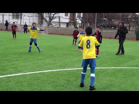 Levski Sf - Vardar Skopie 2:0 final /1 half/