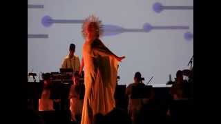 Björk (Stonemilker String Dance) Live @ Kings Theatre, Brooklyn, USA, March, 22nd (22-03-2015)