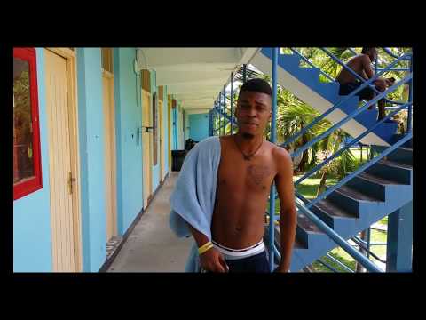 WILD THOUGHTS PARODY (#WipeOff) - GYXMO ft. YowLevite & Denovic