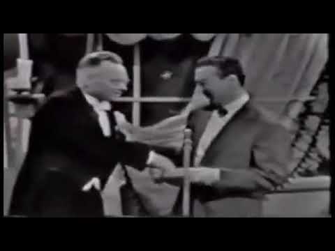 Eurovisão 1958 1er Lugar França - Eurovision 1958 Winner Reprise France