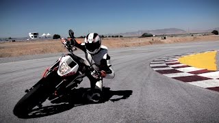 KTM 690 Duke - The strongest single cylinder in the world! 2015 official