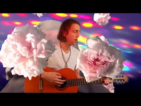 'Moondreamer (Official Music Video)' - Luke Sweeney