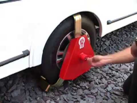 Bulldog Titan Wheel Clamp Fitting Instructions
