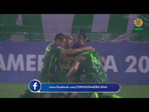 Chapecoense pasa a semis al golear 3-0 al Junior