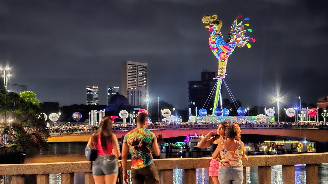GALO DA MADRUGADA EM RECIFE SENDO ERGUIDO 26 FEVEREIRO 2025 PERNAMBUCO BRAZIL