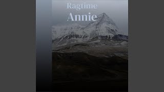 There&#39;s More Pretty Girls Than One