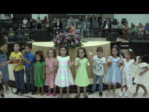 Crianças menores de 7 anos dia 9/11/25 em Caçu Goiás