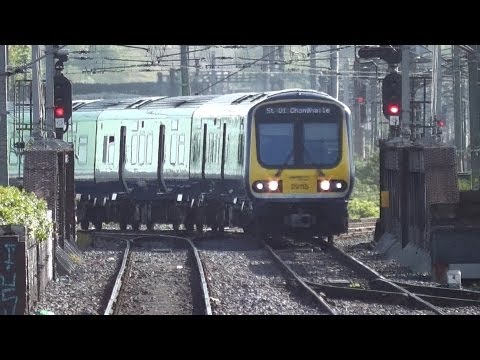29000 Class D.M.U. Commuter number 29115 - Connolly Station