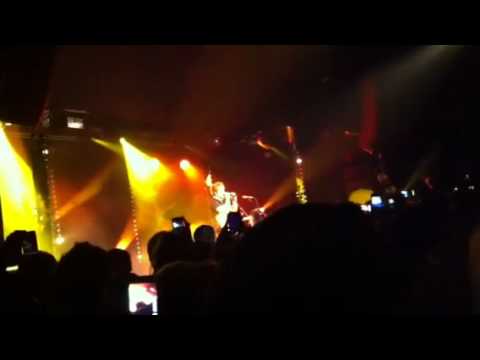 Family - Ed sheeran ft P. Money