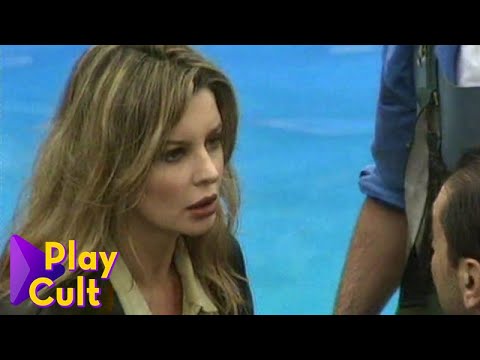 SCHERZO AD ALBA PARIETTI - Scherzi a parte 1995 | Mediaset Play Cult