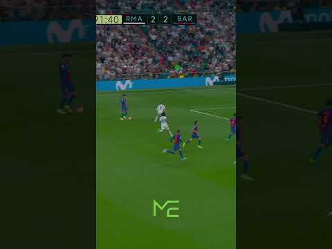 Messi brilliant last minute goal vs Real Madrid 🤩