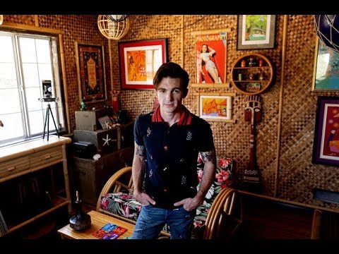 download lagu mp3 mp4 Drake Bell House Los Feliz, download lagu Drake Bell House Los Feliz gratis, unduh video klip Drake Bell House Los Feliz
