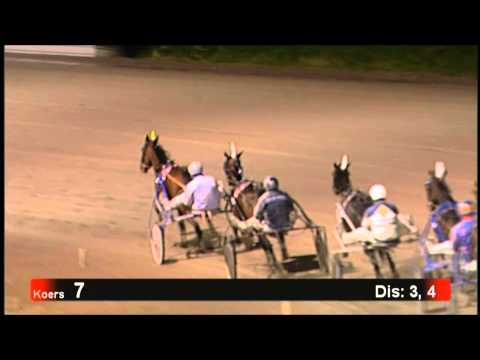 Caitlin Scott Breeders Crown