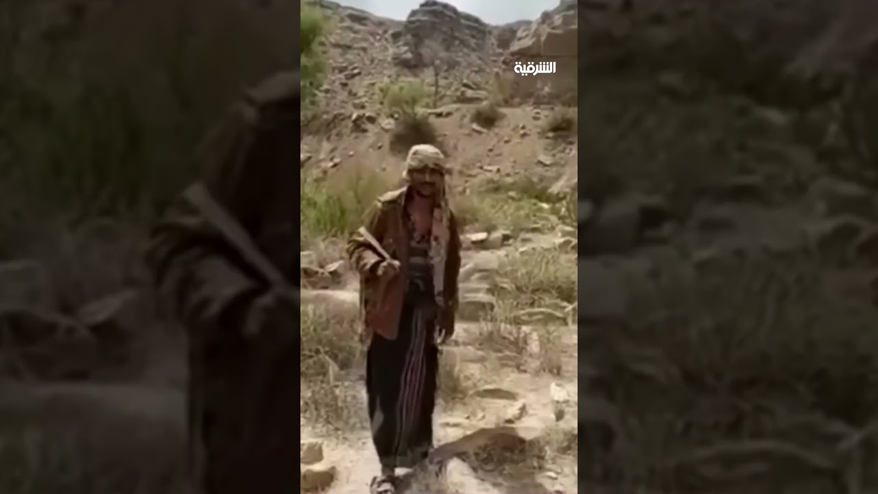 فيديو | لأنه لم يرثه ..يمني يهاجم قبر جده بوابل من الرصاص