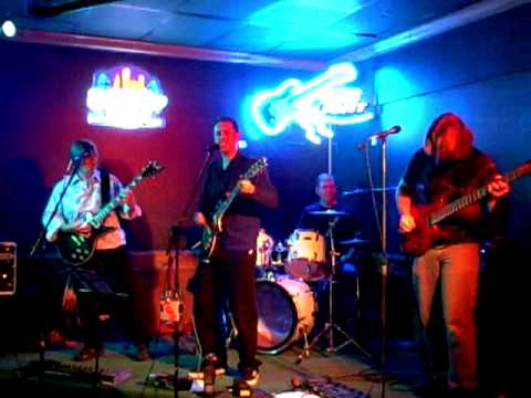 Lil' Devil - Kaos at Judge Roy Beans 2010