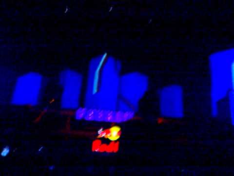 Eric Sneo @ Code 077 Fabrik Madrid 14.01.2012