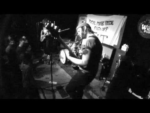 Wymyns Prysyn at Total Punk's Total Fuck Off II - Full Set (HD Pro Audio)