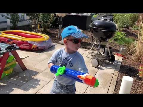 Super Soaker von Nerf beim SpielzeugTester Julian