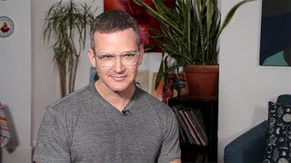 Download lagu Learning Life Lessons While Working For A Gay Escort Service mp3 Download lagu Learning Life Lessons While Working For A Gay Escort Service mp3