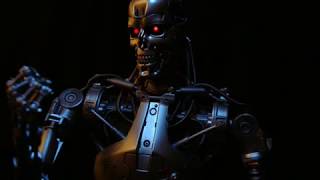 ROCKET MAN. PUSCIFER. TOOL   . HOT TOYS.  mcfarlane ALIEN QUEEN. SIDESHOW COLLECTIBLES .