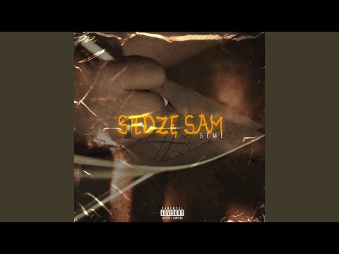 Siedzę sam