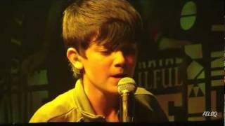 111113 Home is in your eyes - Greyson Chance