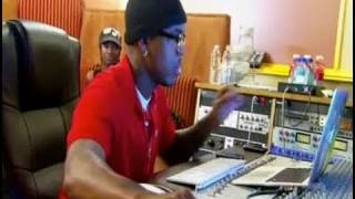Kandi feat Neyo Me &amp; U (Working in the Studio)