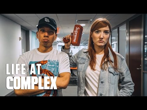 download lagu mp3 mp4 Supreme Cash, download lagu Supreme Cash gratis, unduh video klip Supreme Cash