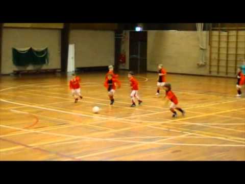 Kerstzaalvoetbaltoernooi vv Vesta 17-12-11 Part 2-2.flv