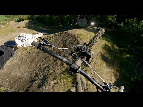 Huckfest 2022 - A-Line and Whip-off w/ Makken & Anir