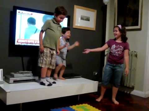 P1010523.MOV IL TRIO "I LIOCORNI"