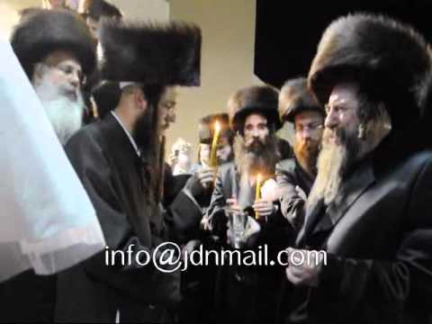 Kabolas Ponim & Chupah Of Rachmastrivka Wedding - Menachem Av 5771