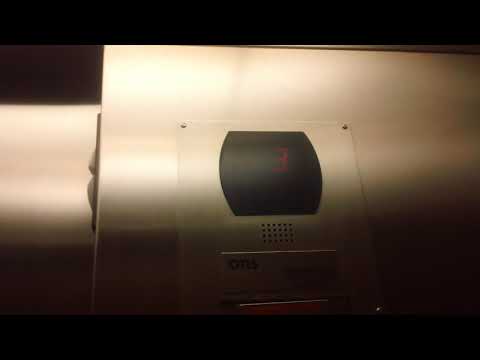1 minute ride On The Beautiful 2006 Otis Series 5 Hydraullic Elevator At Duncan Commons Building, Ap