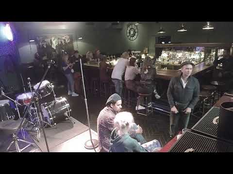 The Hat Bar: St. Petersburg – Прямая трансляция из Шляпы (ежедневно с 20:00 до 01:00)