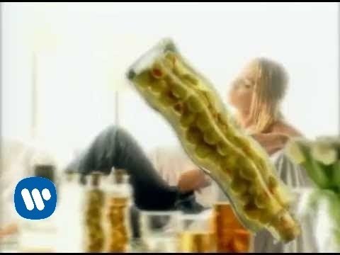 Anita Lipnicka - Ballada Dla Śpiącej Królewny [Official Music Video]